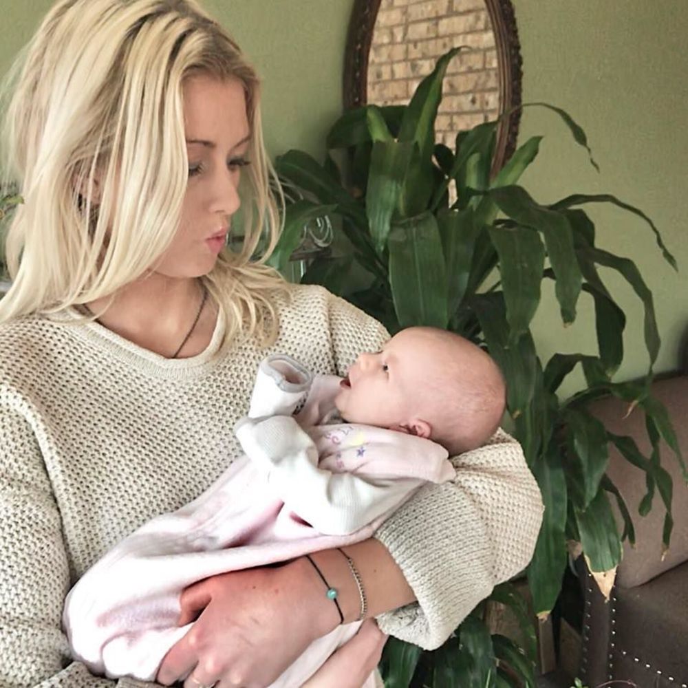 Meet your Posher, Evie